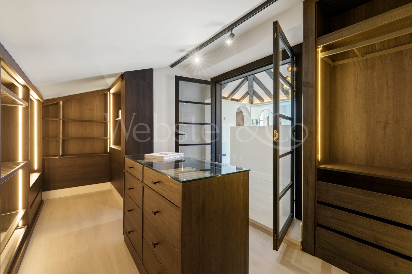 Villa Cielo Mar - Masterpiece Home, Nueva Andalucía