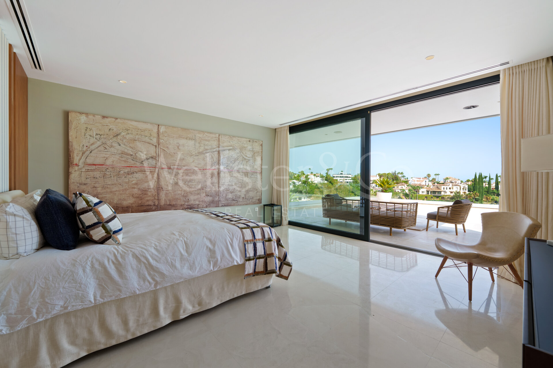 Leo 21B - Frontline Golf Villa in Nueva Andalucía