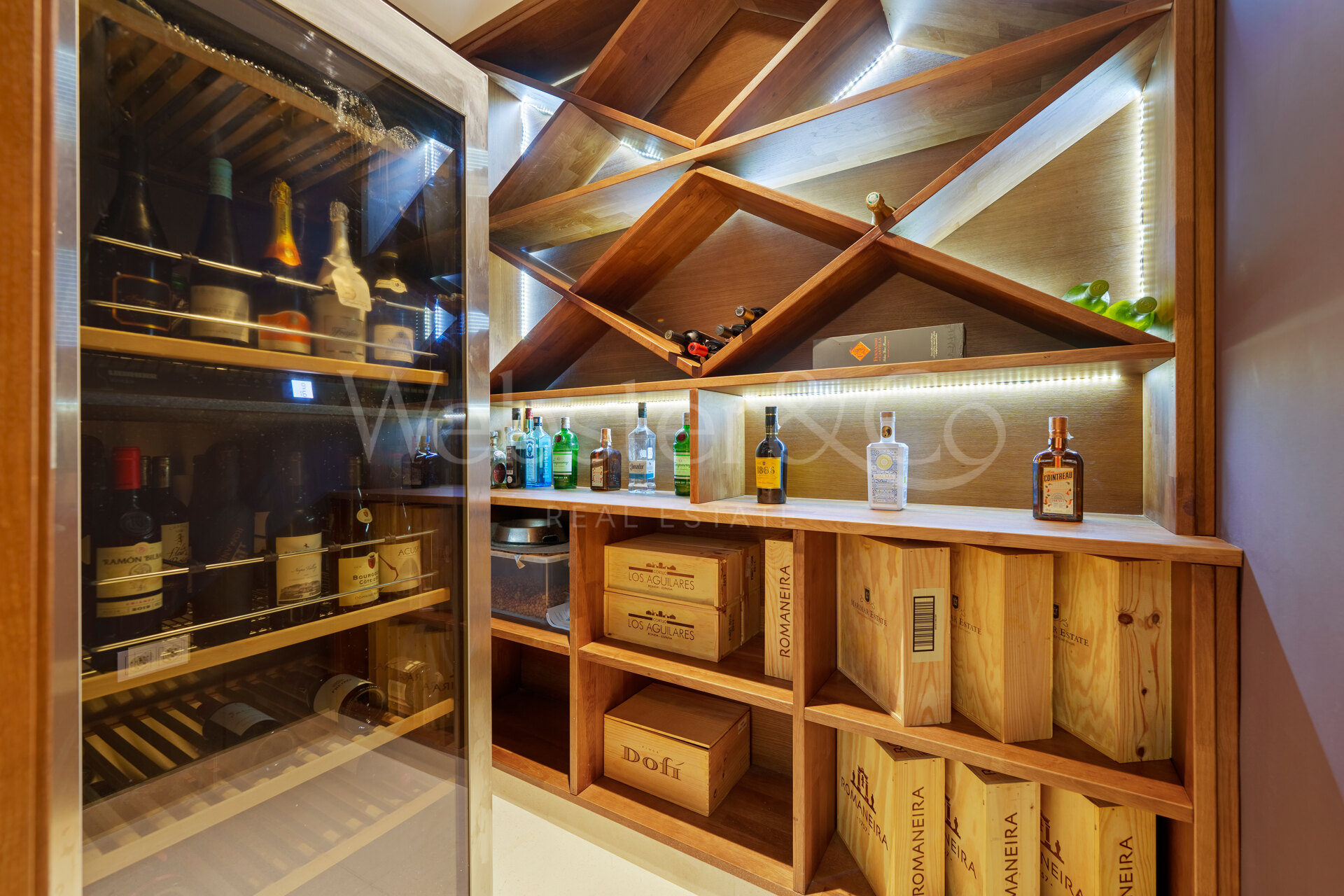 Leo 21B - Frontline Golf Villa in Nueva Andalucía