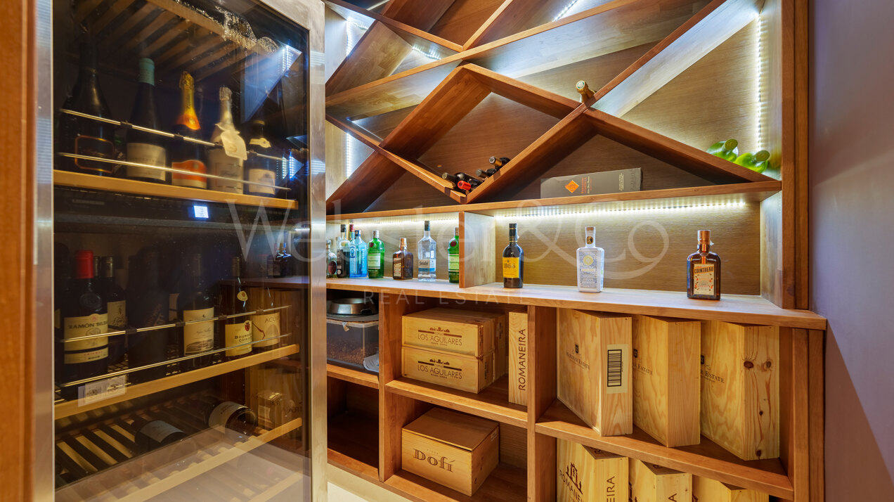 Leo 21B - Frontline Golf Villa in Nueva Andalucía