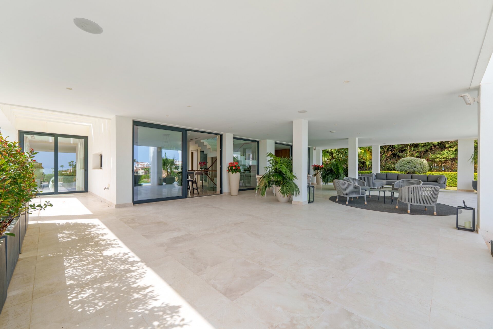 Leo 21B - Frontline Golf Villa in Nueva Andalucía