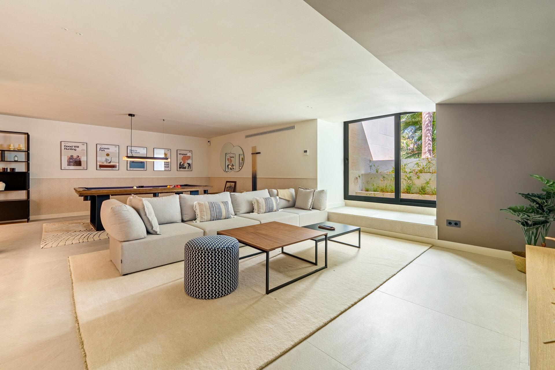 Las Chapas 5 - Beachside Luxury in Marbella