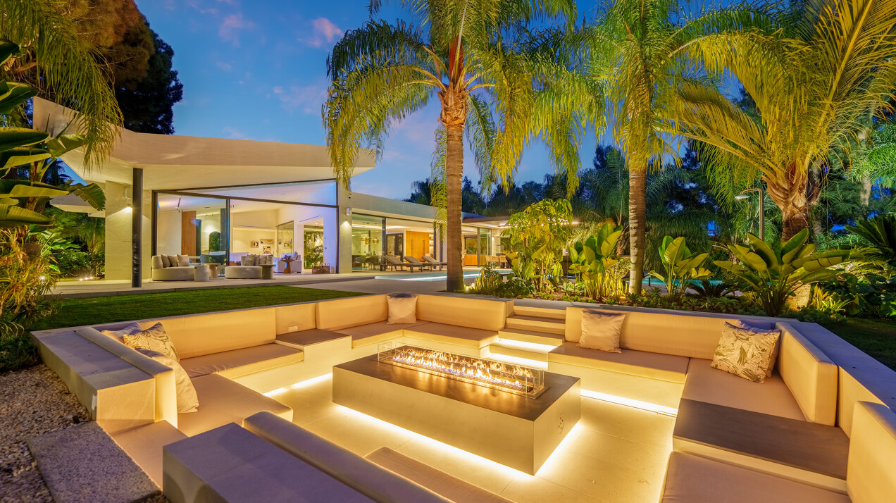 Las Chapas 5 - Beachside Luxury in Marbella