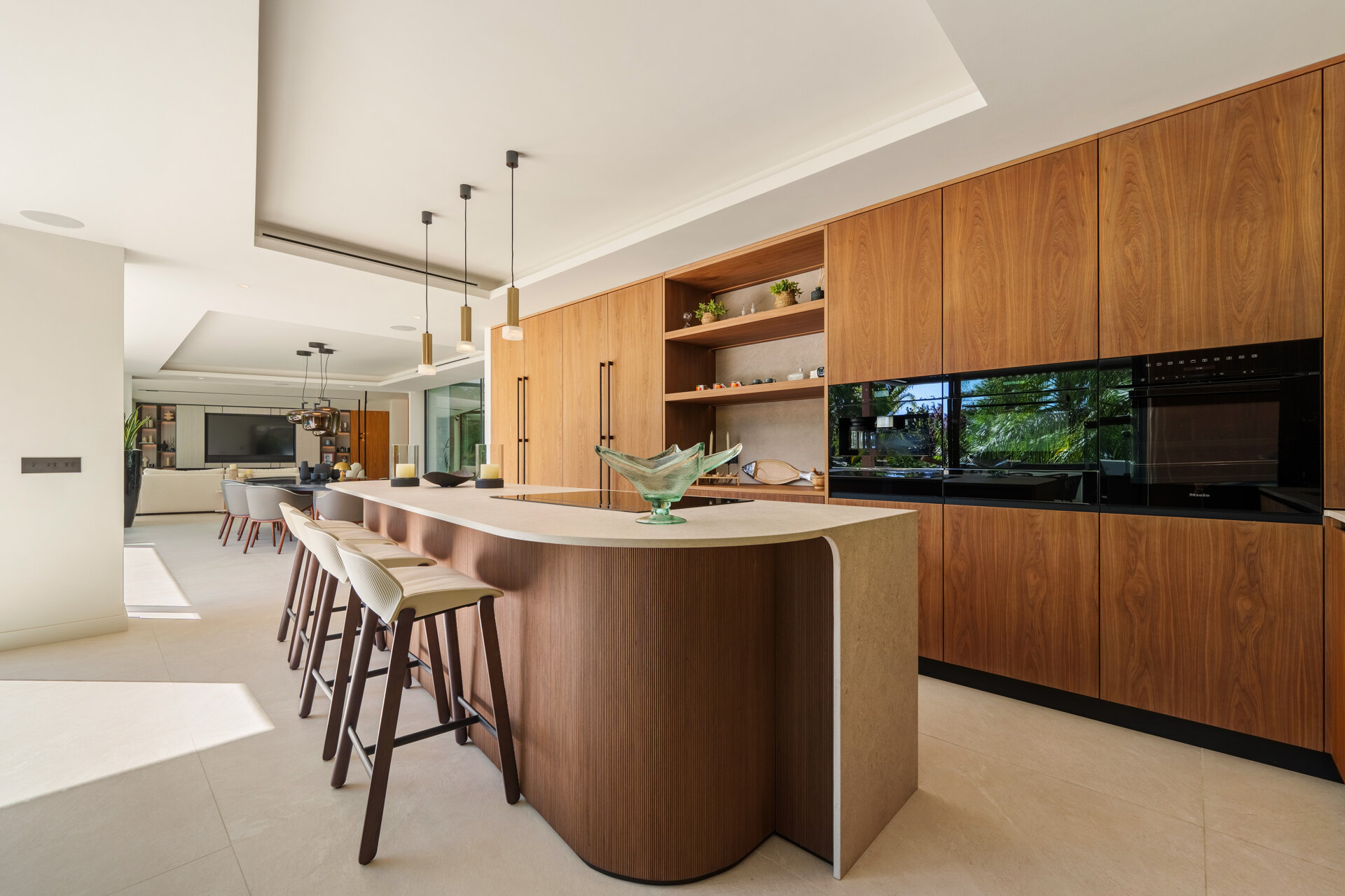 Las Chapas 5 - Beachside Luxury in Marbella