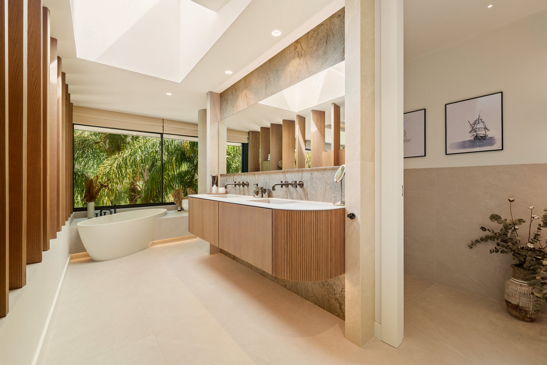 Las Chapas 5 - Beachside Luxury in Marbella