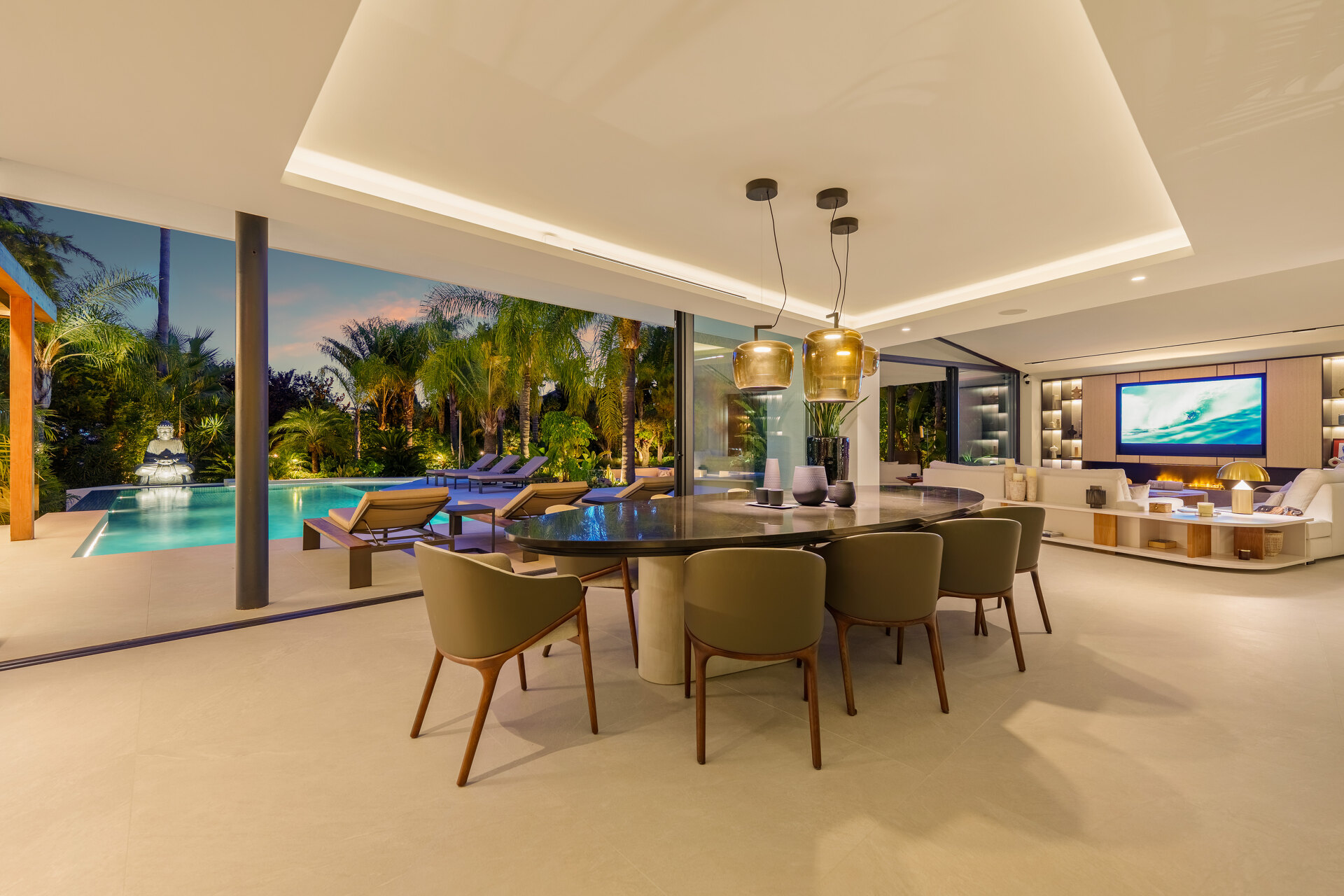 Las Chapas 5 - Beachside Luxury in Marbella