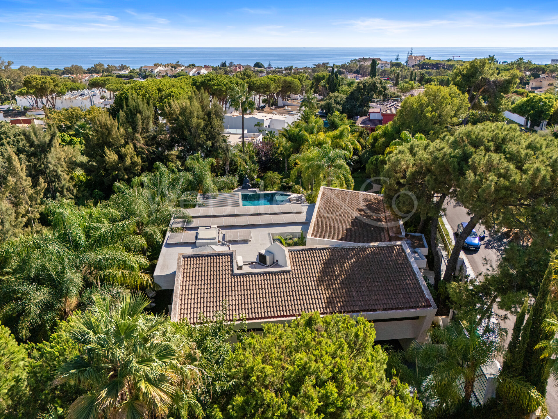 Las Chapas 5 – Lujo junto a la playa en Marbella