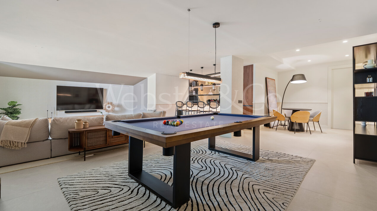 Las Chapas 5 - Beachside Luxury in Marbella