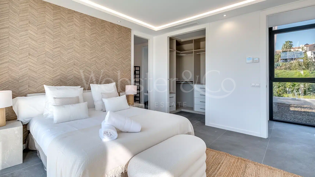 Villa Chic - Contemporary Home in Estepona