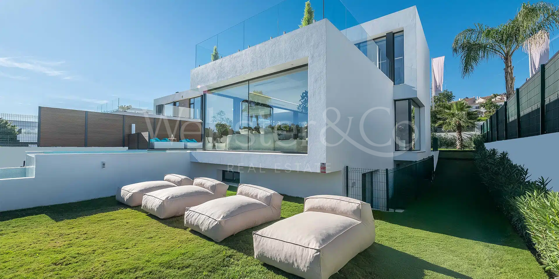 Villa Chic – Vivienda Contemporánea en Estepona