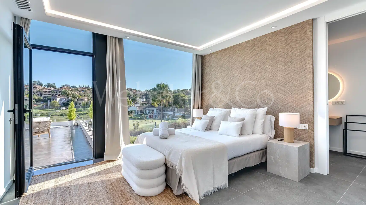 Villa Chic - Contemporary Home in Estepona