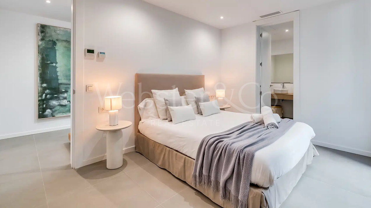 Villa Chic - Contemporary Home in Estepona