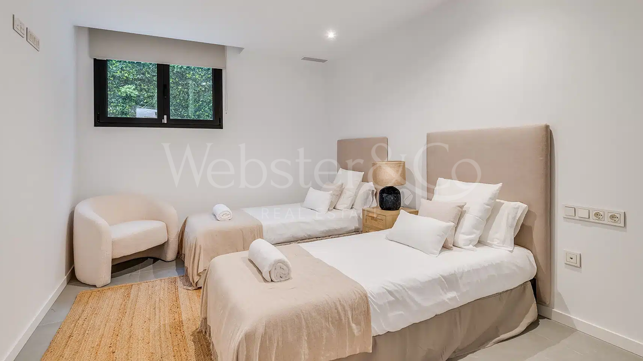 Villa Chic - Contemporary Home in Estepona