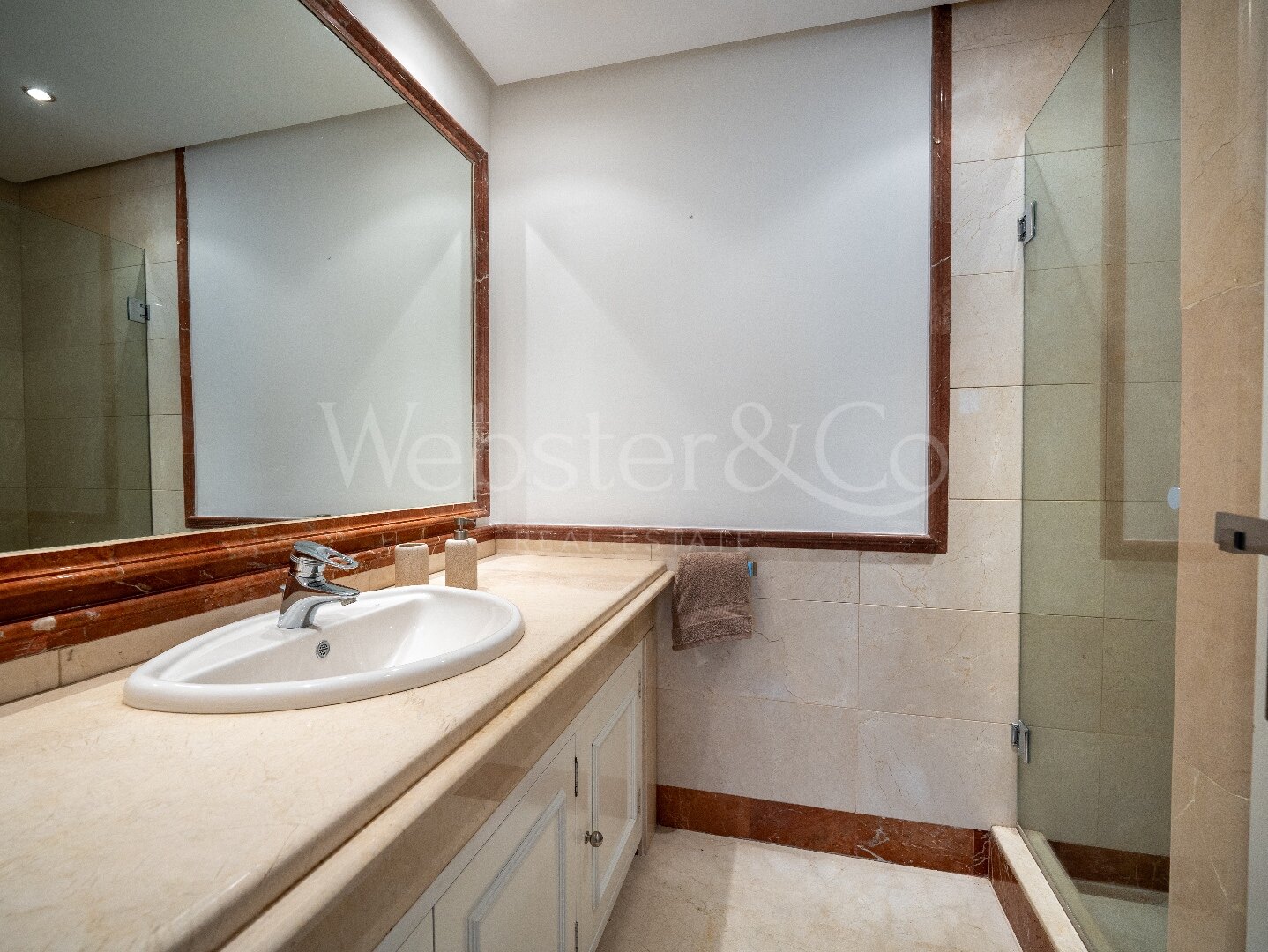 Casa Arcadia – Moderno Adosado en Nueva Andalucía