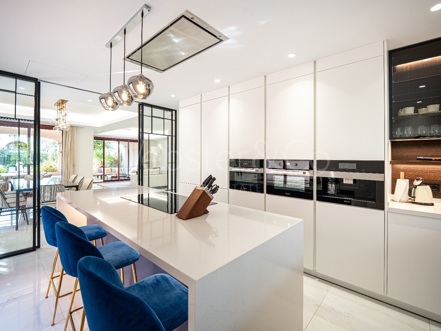 Casa Arcadia – Moderno Adosado en Nueva Andalucía