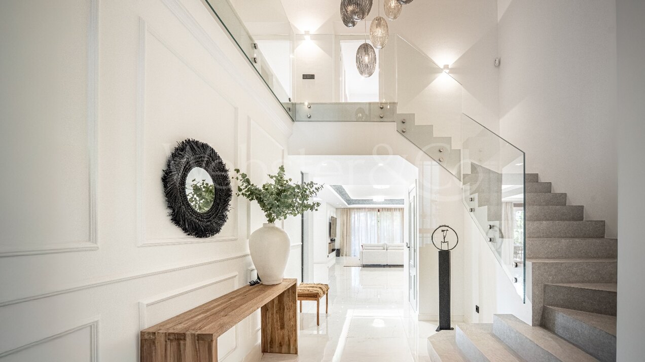 Casa Arcadia - Modern Townhouse in Nueva Andalucia