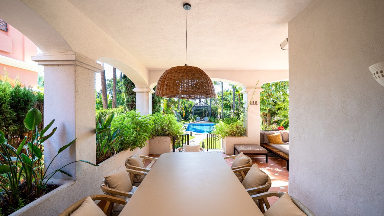 Casa Arcadia - Modern Townhouse in Nueva Andalucia