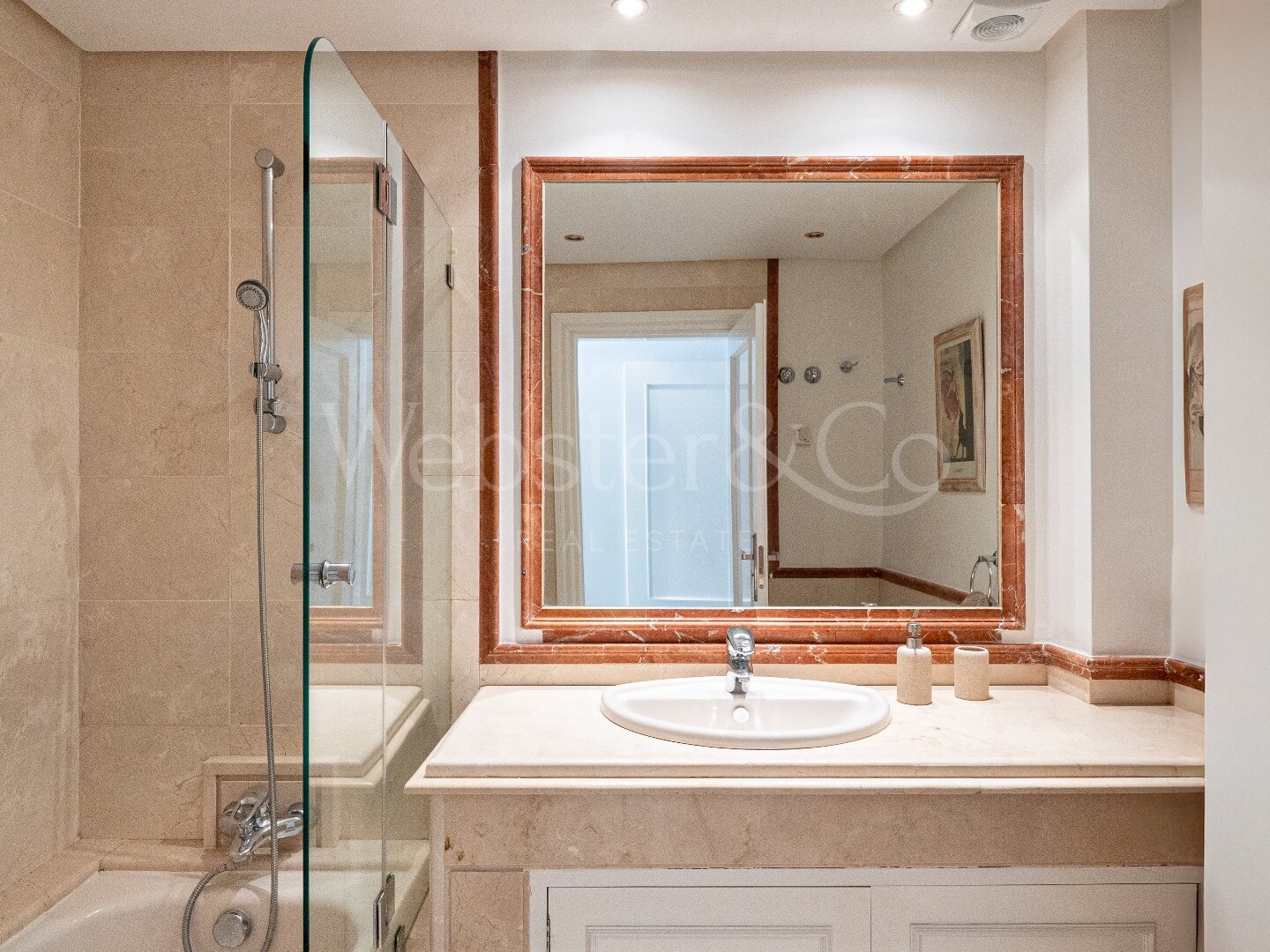 Casa Arcadia – Moderno Adosado en Nueva Andalucía