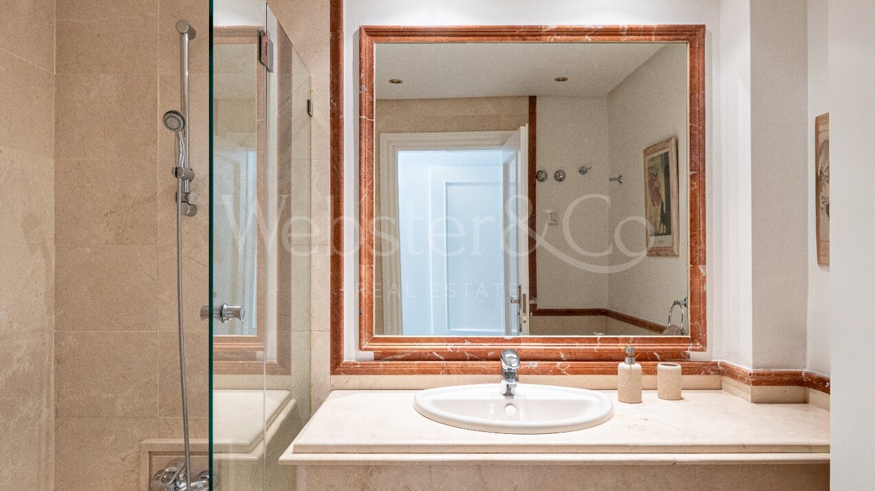 Casa Arcadia - Modern Townhouse in Nueva Andalucia