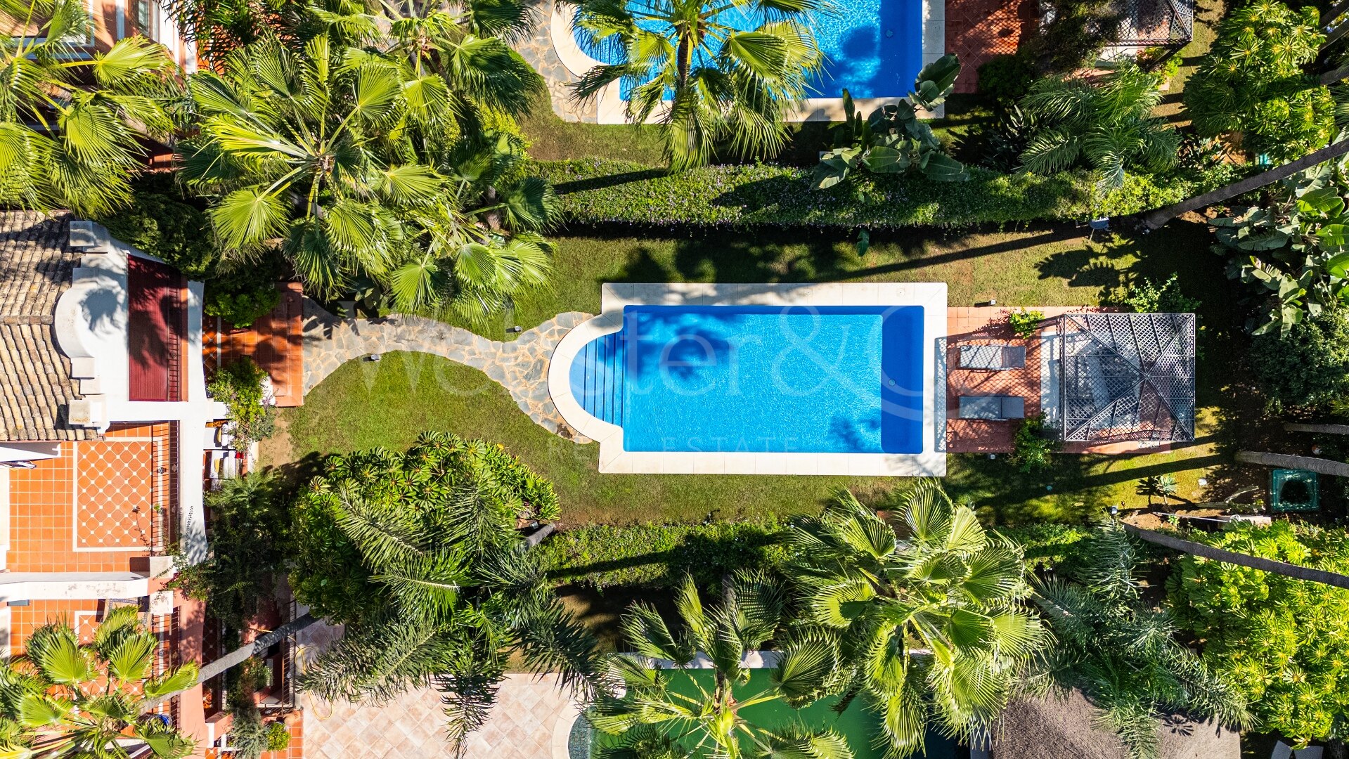 Casa Arcadia – Moderno Adosado en Nueva Andalucía