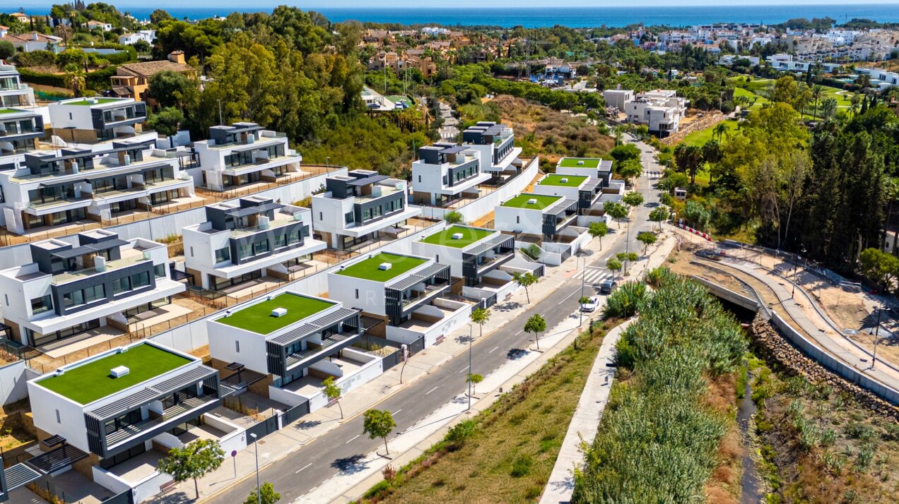 Townhouse Provence - New Build Luxury in Atalaya