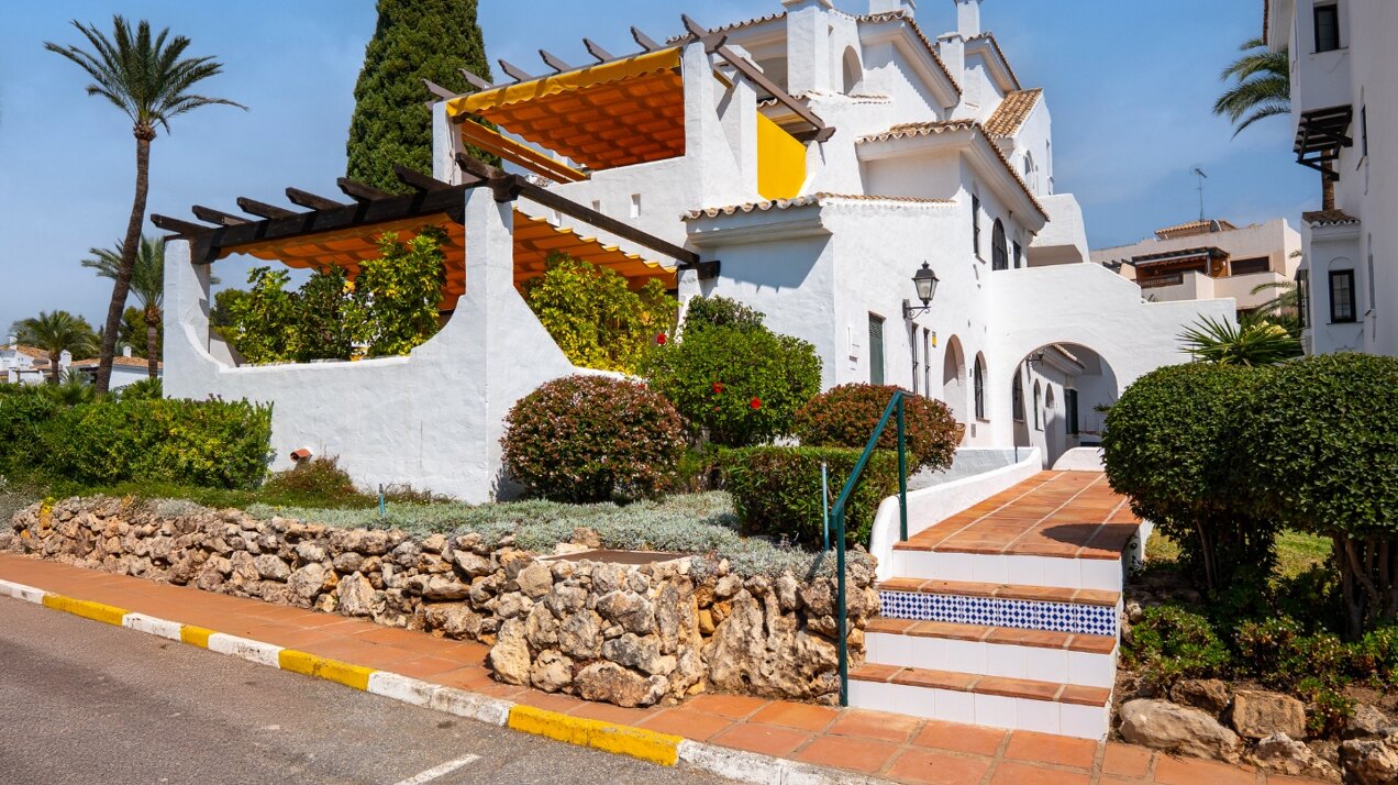 Apartment Aldea Blanca - Beauty in Nueva Andalucia