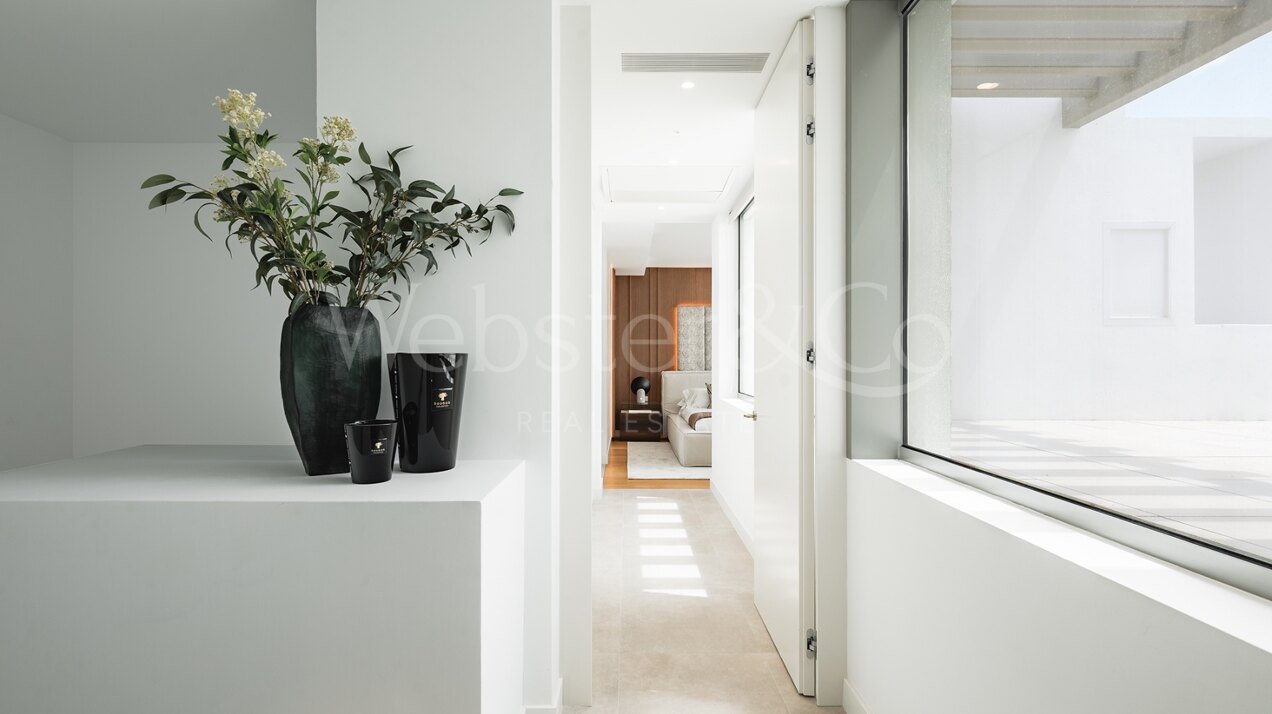 Villa Celeste - Serenity in El Paraiso, Estepona