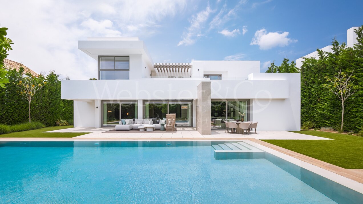 Villa Celeste - Serenity in El Paraiso, Estepona
