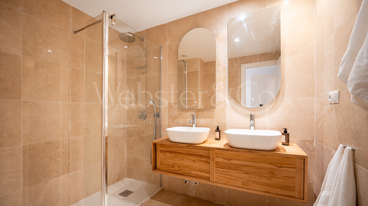 Apt Lomas del Rio - elegance surrounded by nature