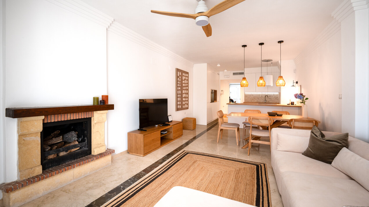 Apt Lomas del Rio - elegance surrounded by nature