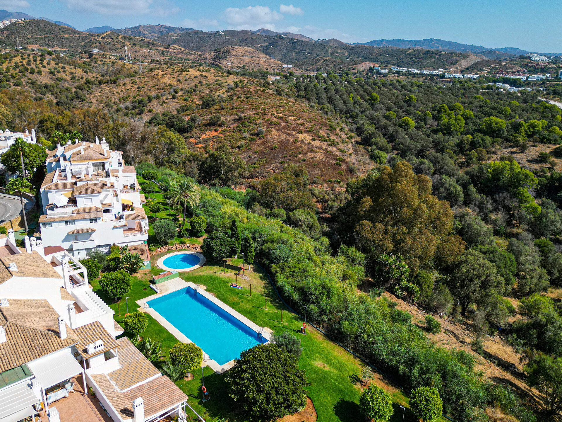 Apt Lomas del Rio - elegance surrounded by nature