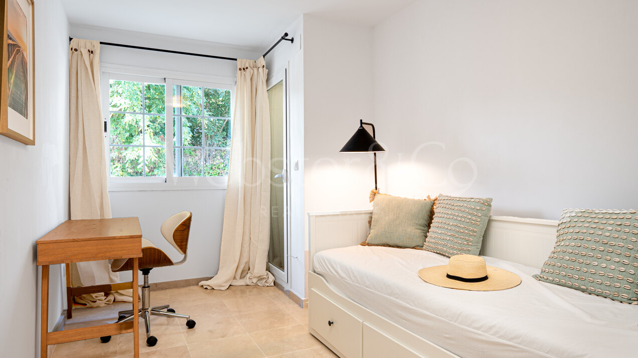 Apt Lomas del Rio - elegance surrounded by nature