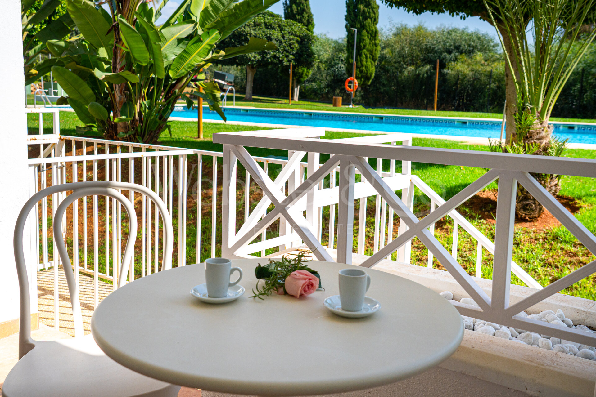 Apt Lomas del Rio - elegance surrounded by nature