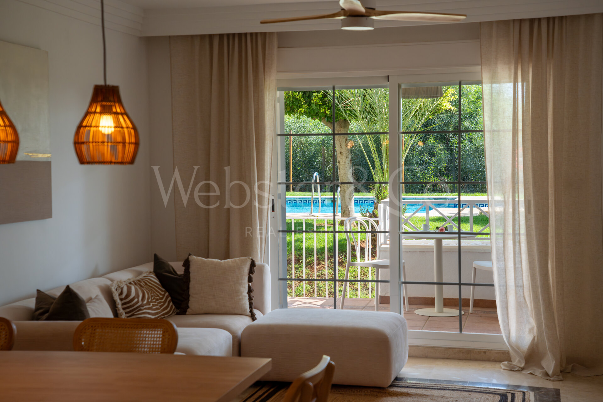 Apt Lomas del Rio - elegance surrounded by nature