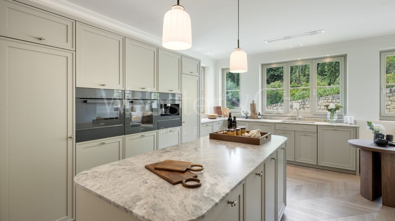 Villa Liora - Elegant Home in La Zagaleta