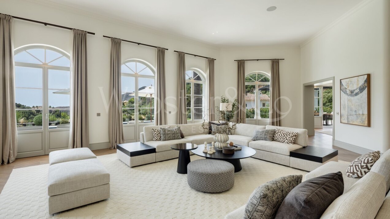 Villa Liora - Elegant Home in La Zagaleta