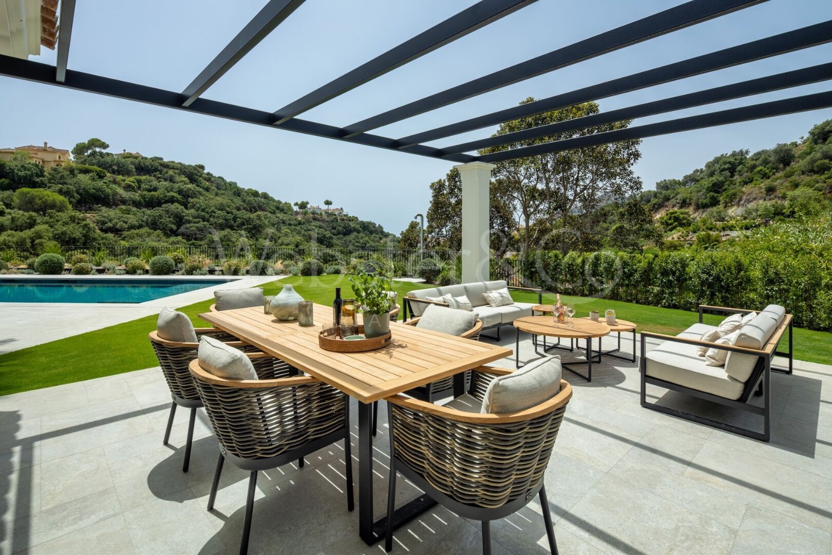 Villa Liora - Elegant Home in La Zagaleta