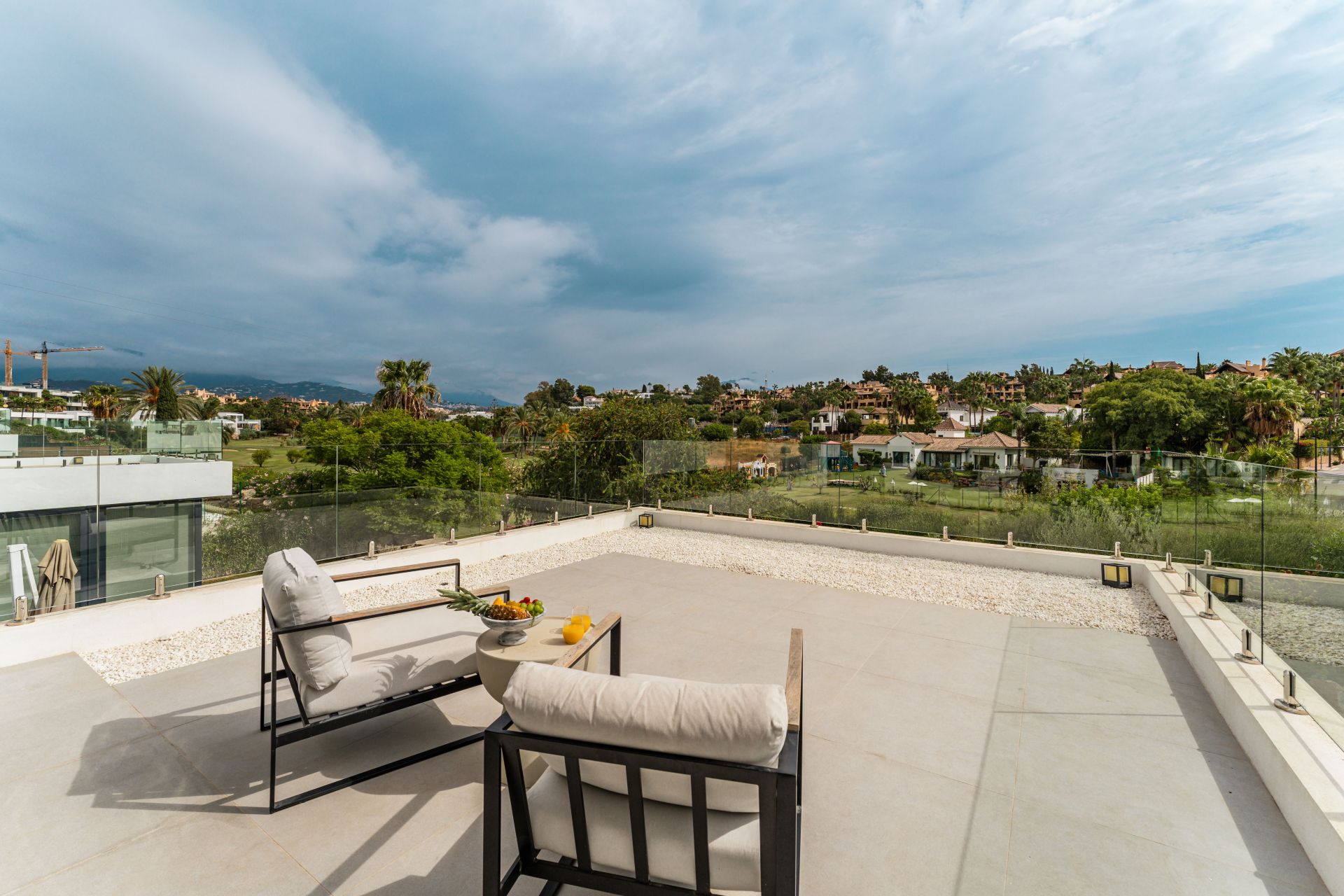 Villa Belle - Frontline Golf Home in El Paraiso