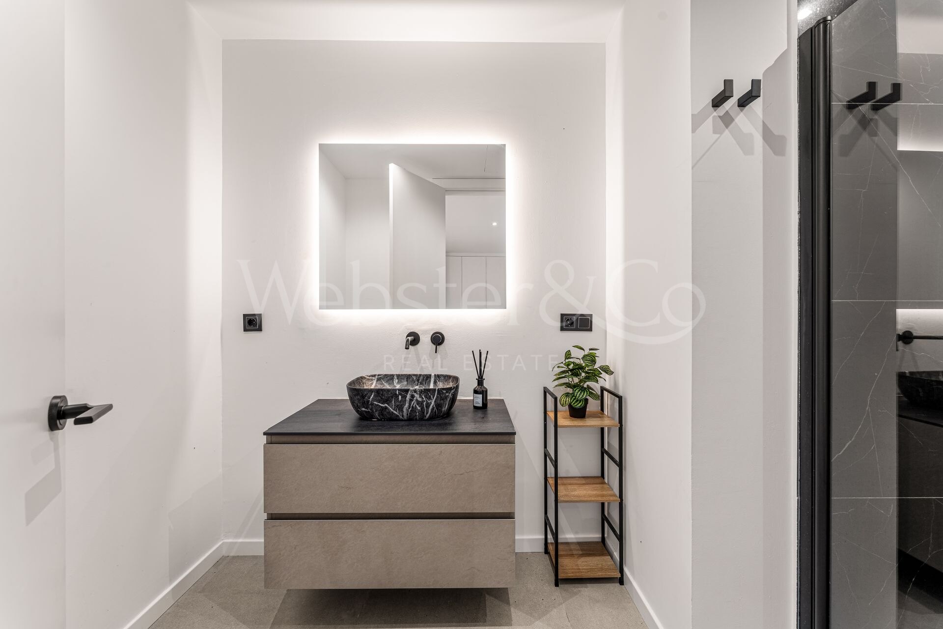 Villa Belle - Frontline Golf Home in El Paraiso