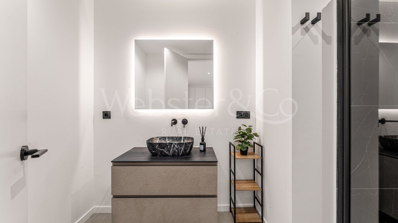 Villa Belle - Frontline Golf Home in El Paraiso