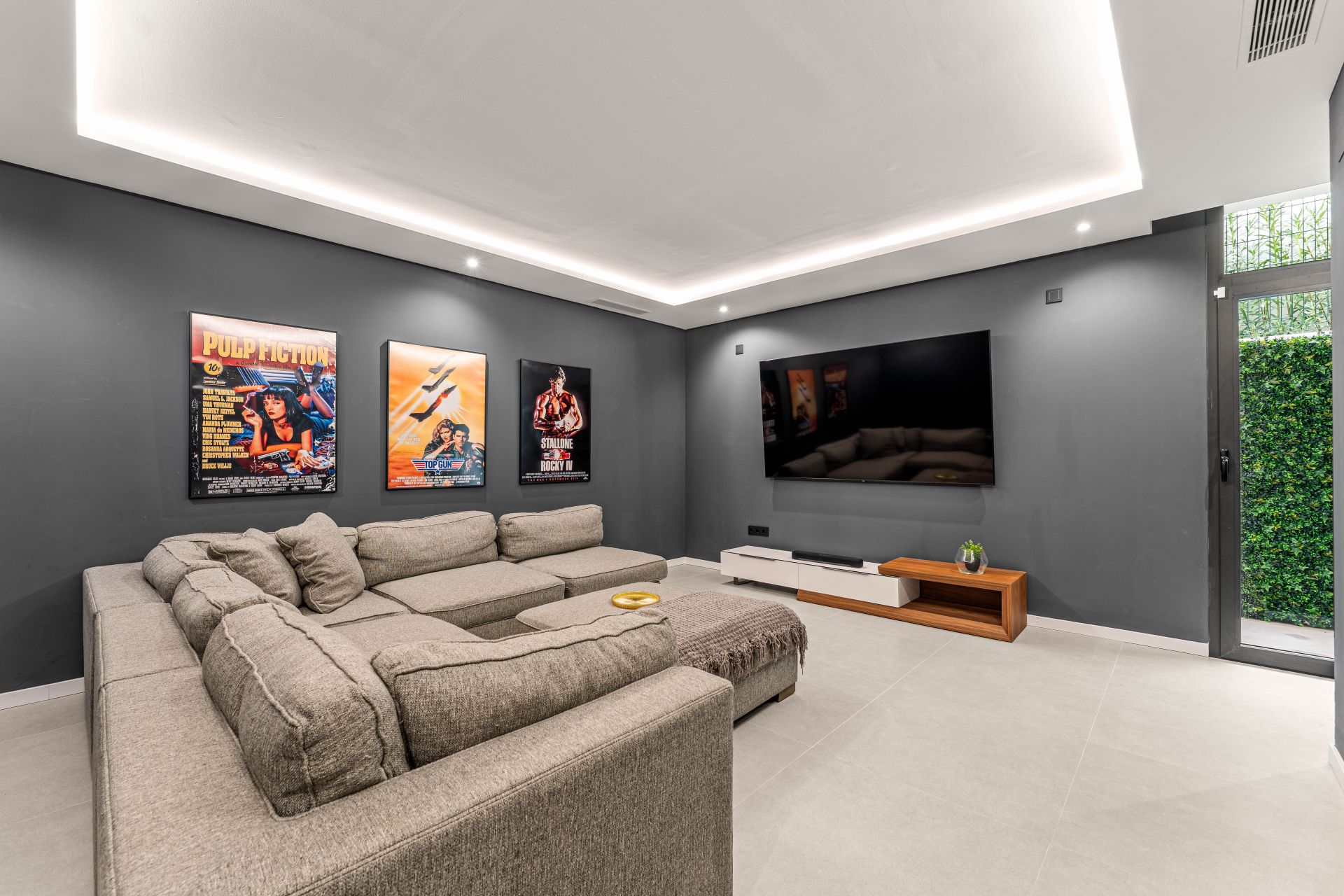 Villa Belle - Frontline Golf Home in El Paraiso