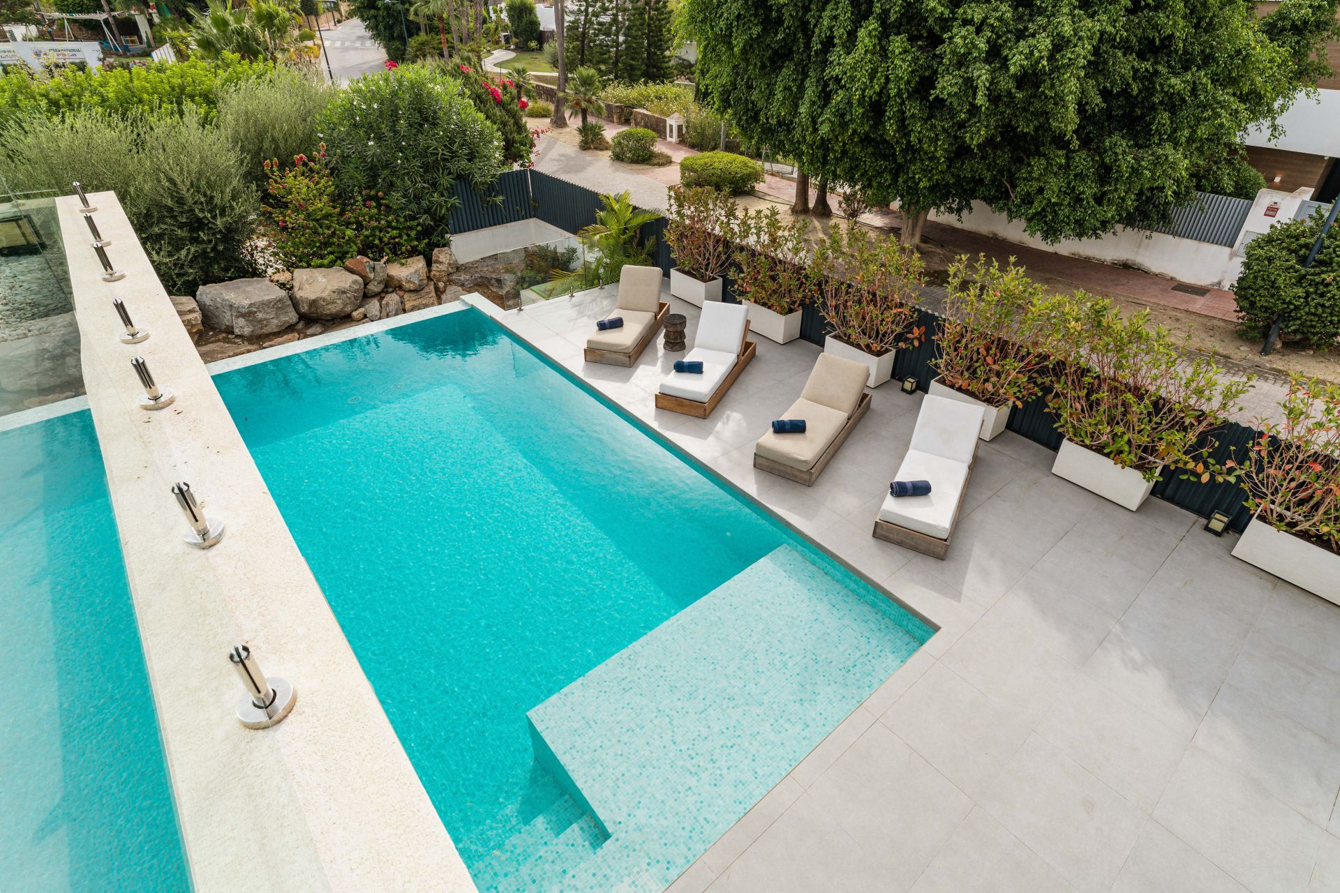 Villa Belle - Frontline Golf Home in El Paraiso
