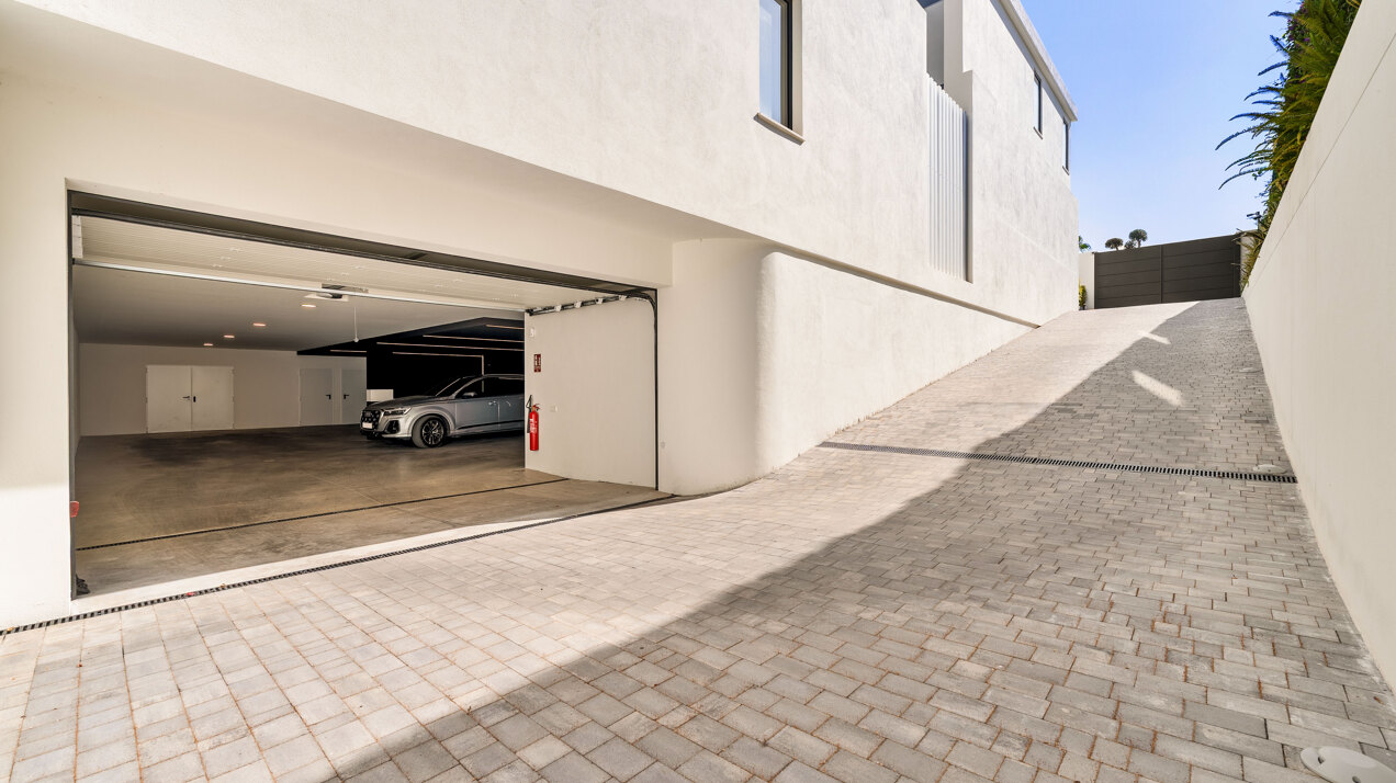 Guadalmina 720 - Luxury Villa in Guadalmina Alta