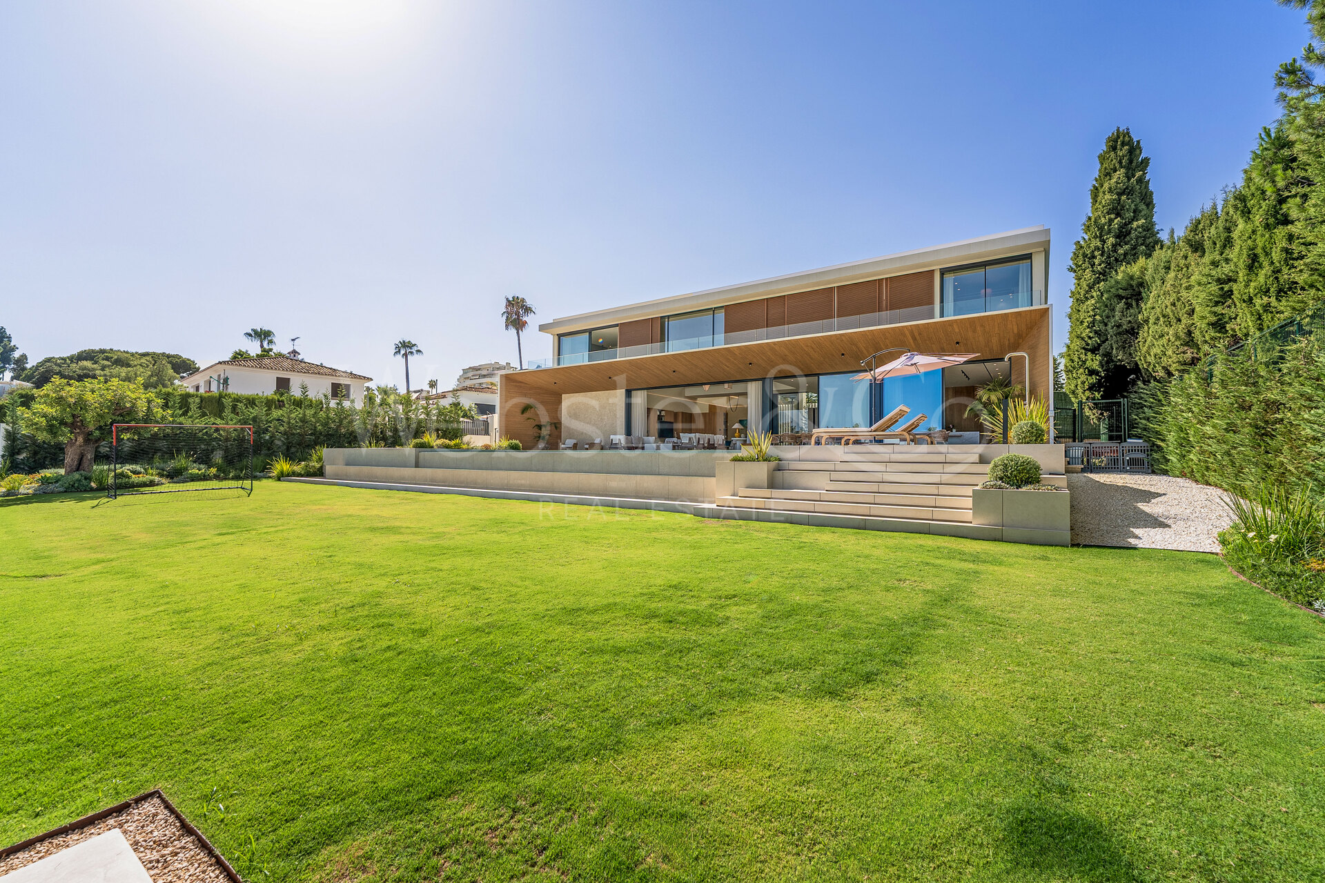 Guadalmina 720 - Luxury Villa in Guadalmina Alta