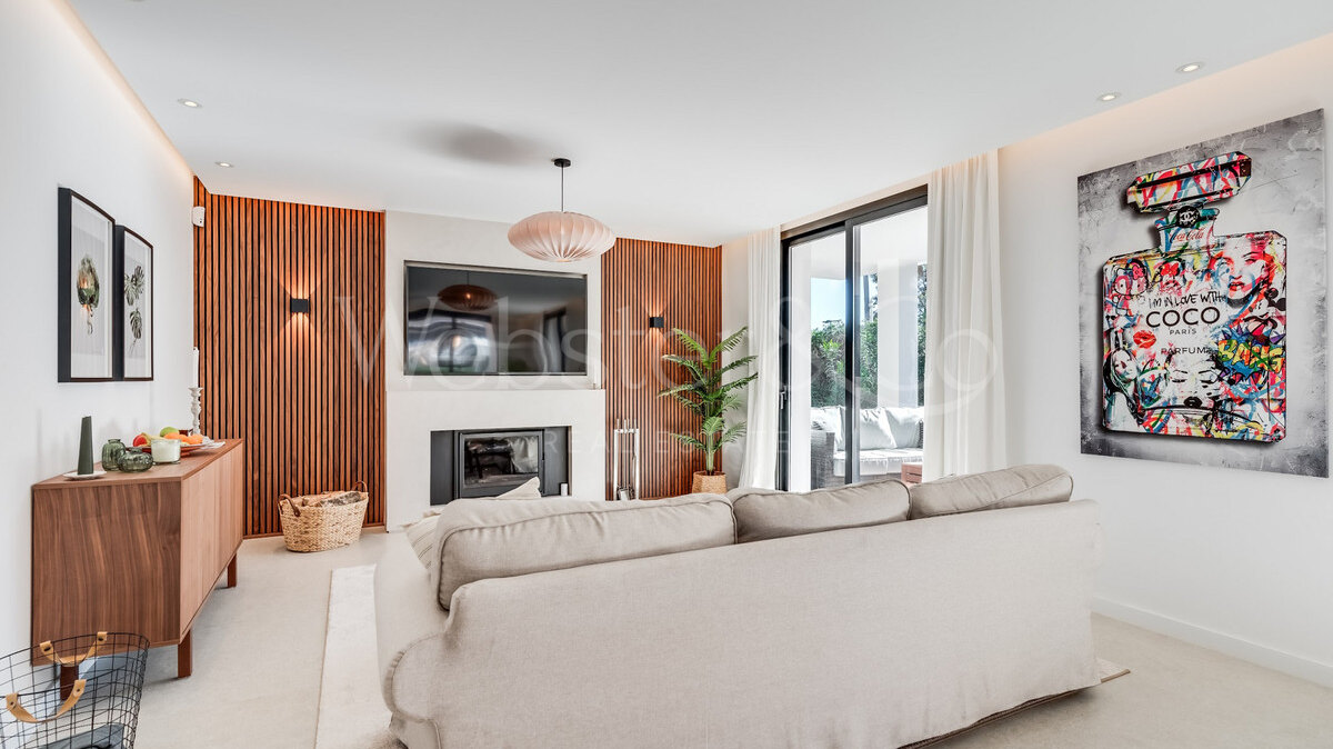 Villa Valley - Renovated Home in Golf Valley