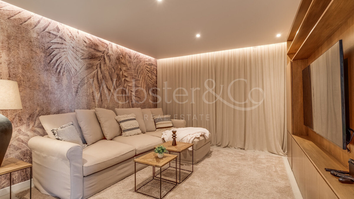 Villa Valley - Renovated Home in Golf Valley