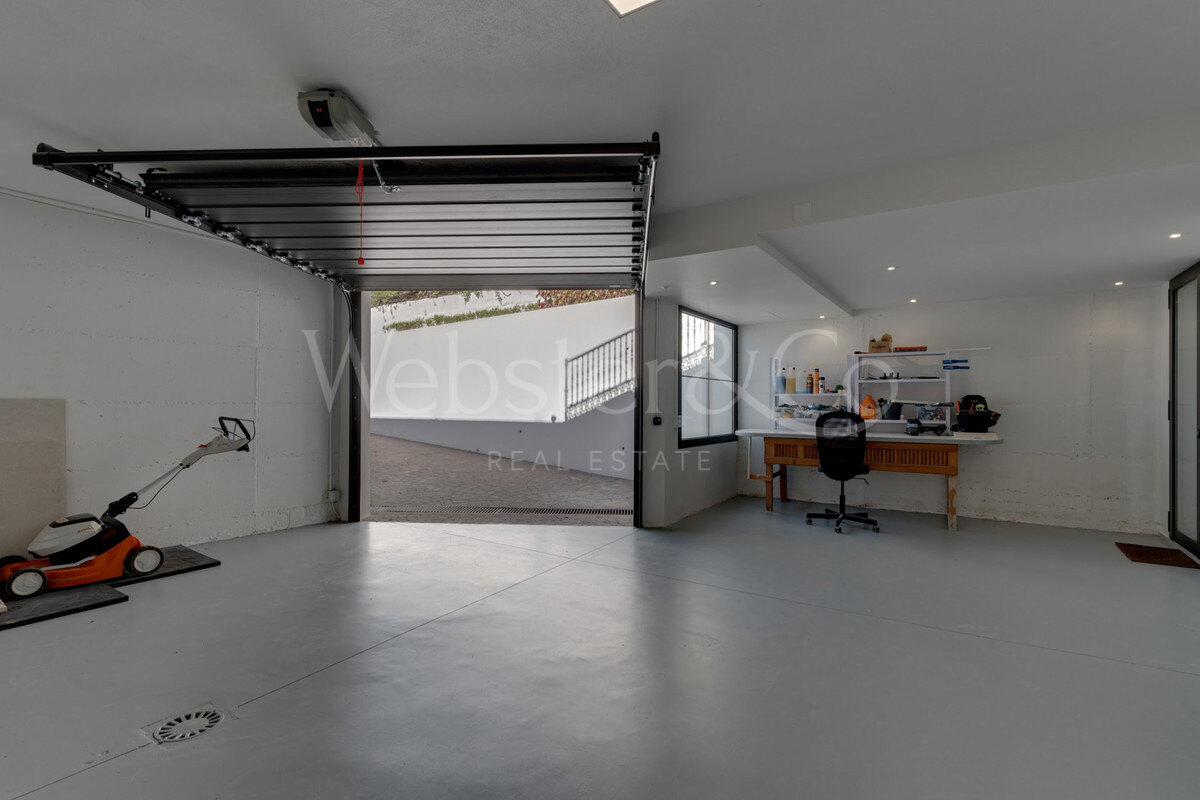 Villa Valley - Renovated Home in Golf Valley