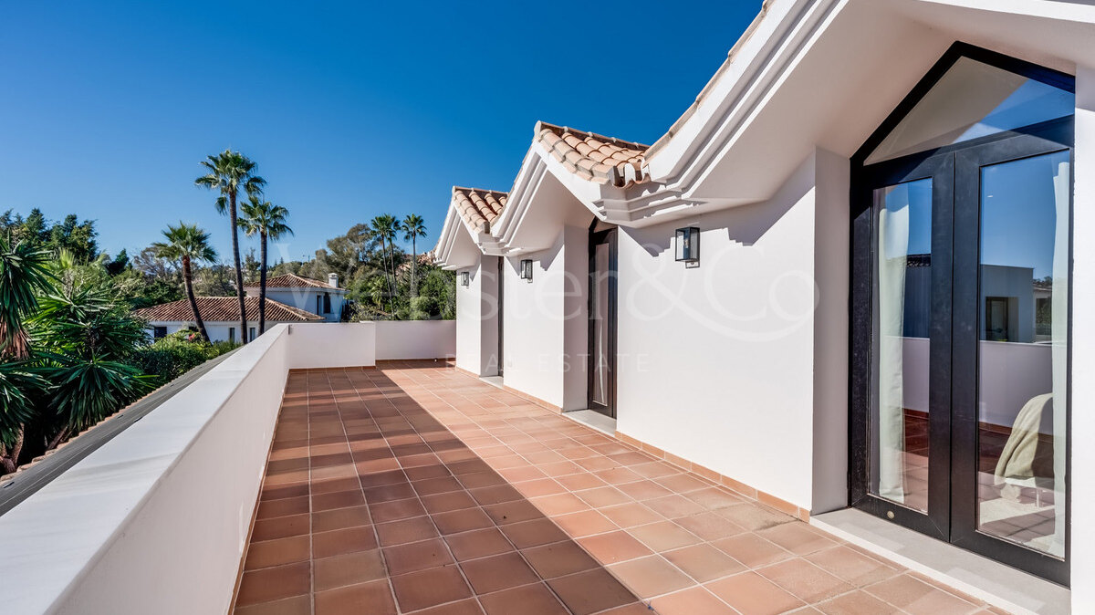 Villa Valley - Renovated Home in Golf Valley