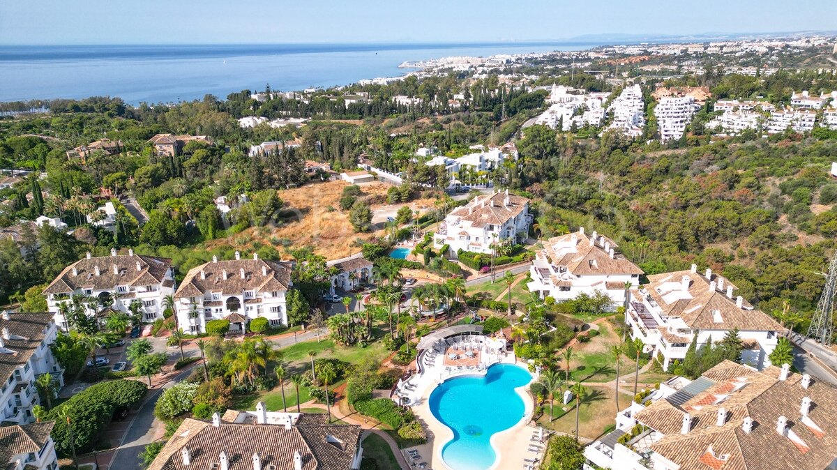 Penthouse Monte - Andalucian Luxury in Marbella