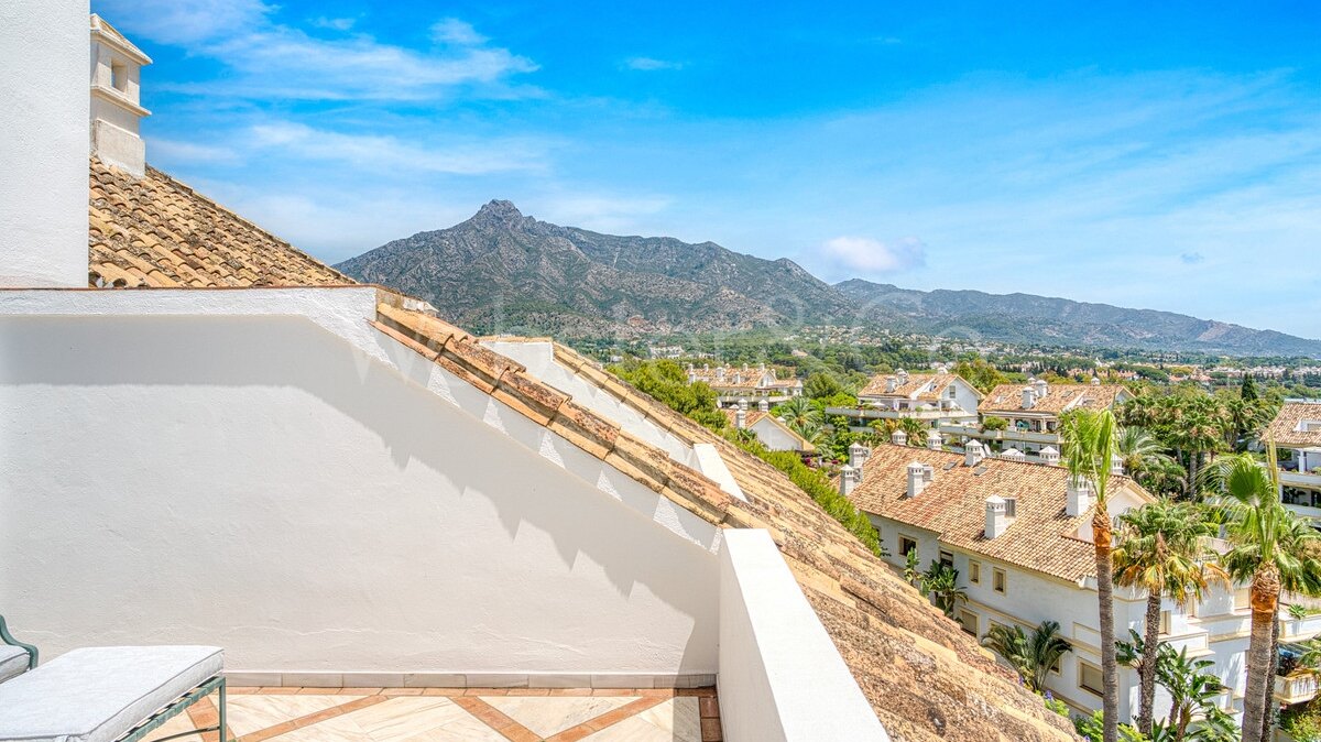 Penthouse Monte - Andalucian Luxury in Marbella